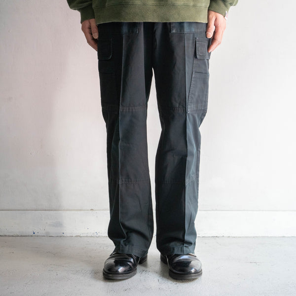 2000s British police dark green color tech cargo pants 'super fade'