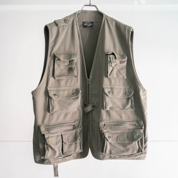 around 1990s Germany olive color fishing vest