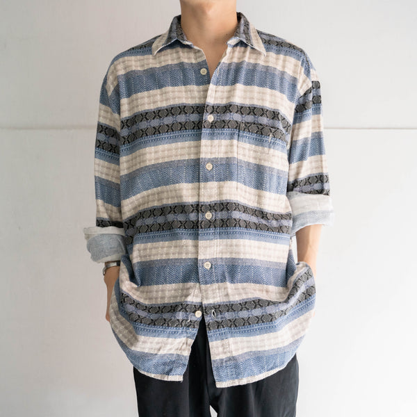 1990s Europe blue based all over pattern l/s shirt