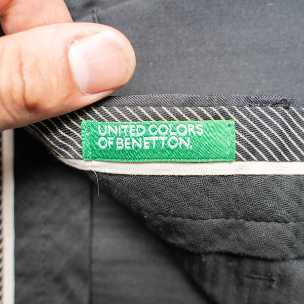 around 2000s 'BENETTON' black color no tuck slacks -light weight-