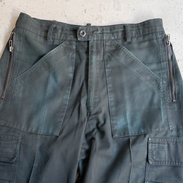 2000s British police dark green color tech cargo pants 'super fade'