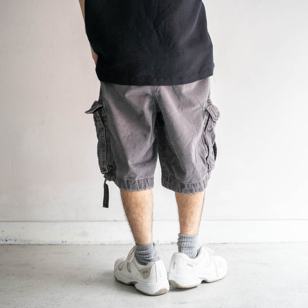 2000s faded gray cargo shorts -good mood-