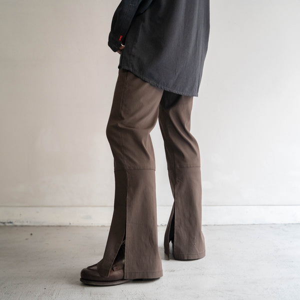 2000s dark brown viscose × polyester deep slit slacks