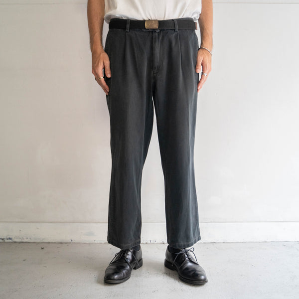 2000s GANT one tuck chino pants 'sumikuro'