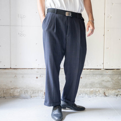 1990s Japan vintage navy based checked two tuck slacks