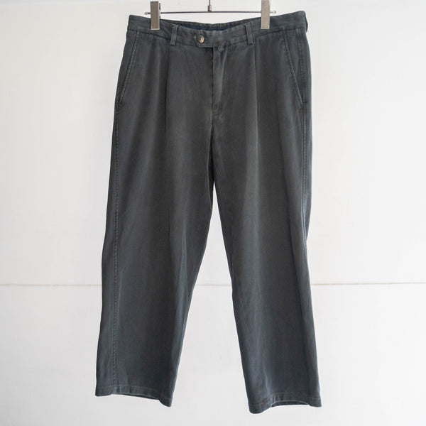 2000s GANT one tuck chino pants 'sumikuro'