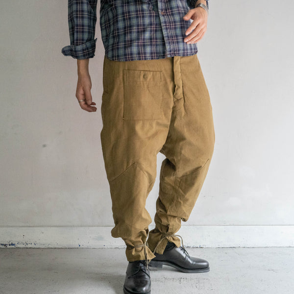 around 1970s Europe military quilting pants with cinch back 'dead stock'