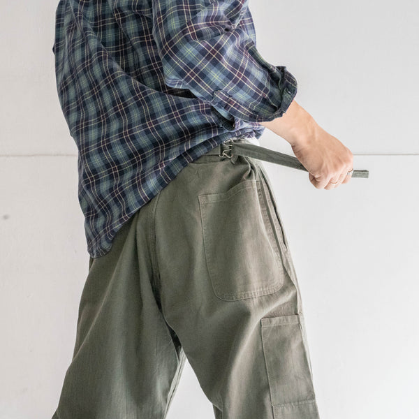 1970-80s Germany green HBT work pants with cinch back