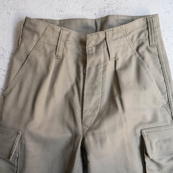 around 1990s German military khaki color moleskin cargo pants 'mint condition'