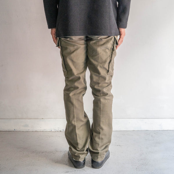 around 1990s German military khaki color moleskin cargo pants 'mint condition'