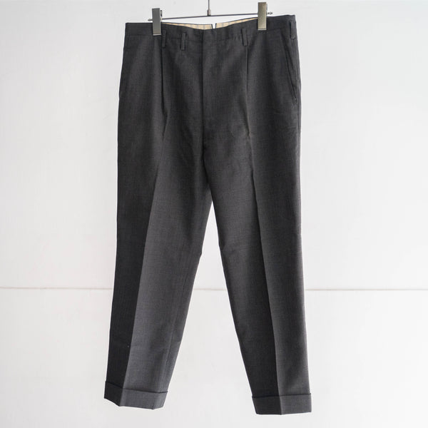 around 1970s England made black color all wool slacks ’double’