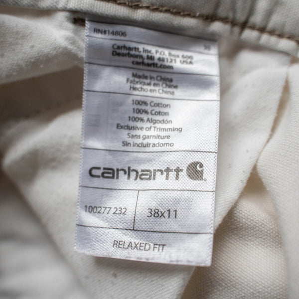 2000s Carhartt white cotton cargo shorts