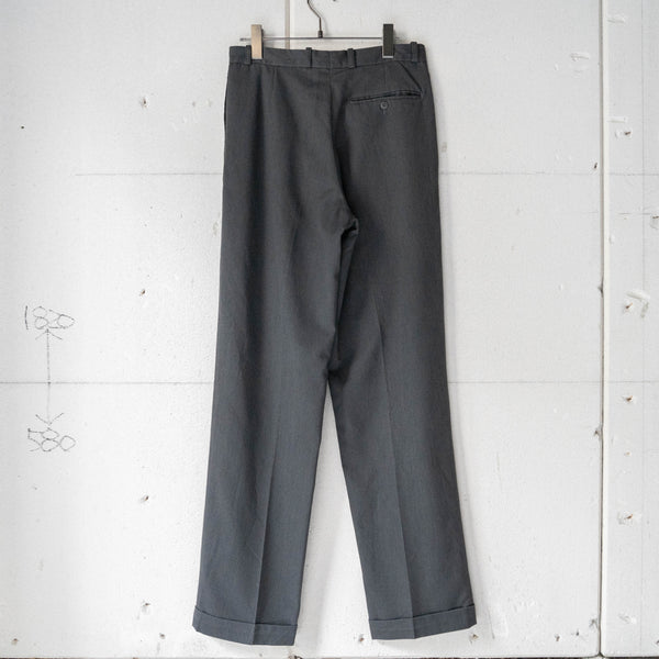 1990s dark gray color  poly × viscose 3 tuck slacks