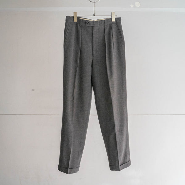 1980s Japan vintage gray based plaid pattern 2 tuck slacks