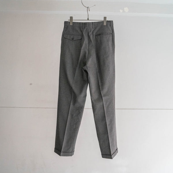 1980s Japan vintage gray based plaid pattern 2 tuck slacks