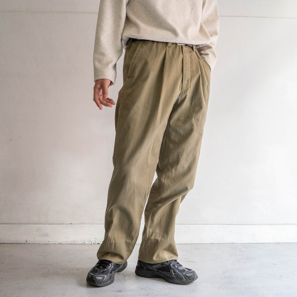 1980-90s Italian military one tuck chino pants 'used'