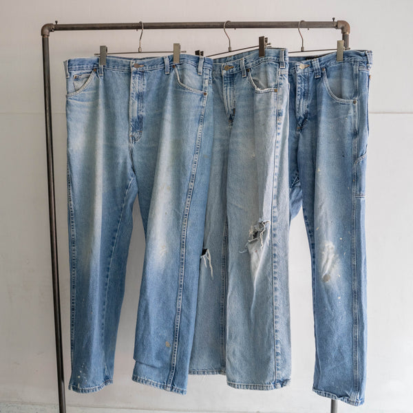2000s Wrangler blue denim pants -good paint-