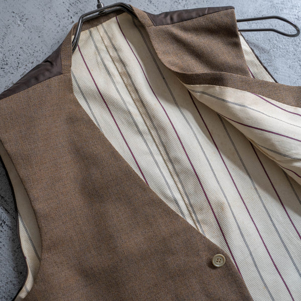 1970-80s Japan vintage light brown vest with cinch back