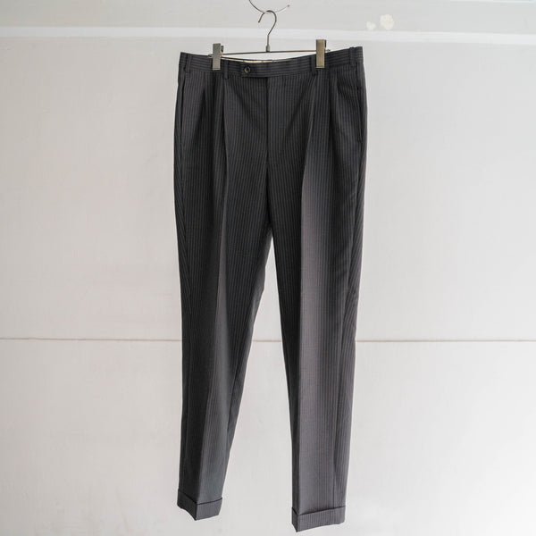 1990s Japan vintage sumikuro stripe 3 tuck slacks -light weight-