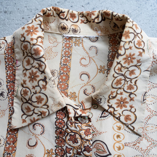 1980-90s cream color Flower and reaf pattern shirt 'remake'