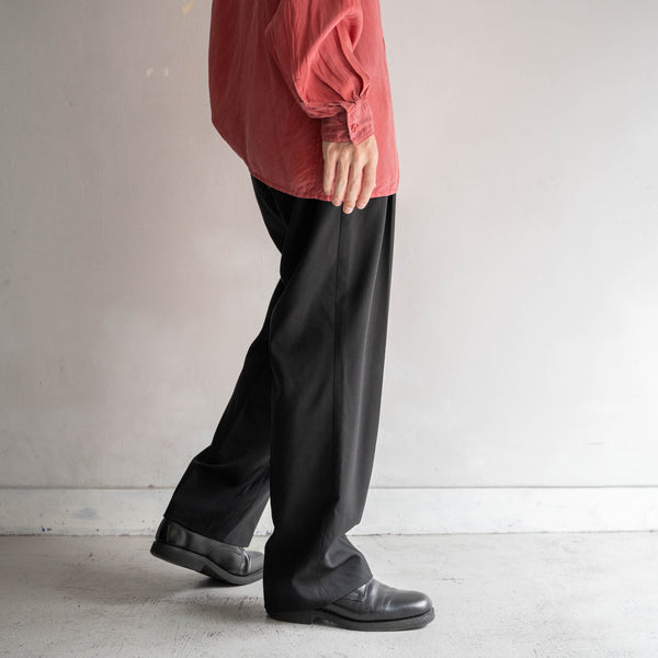 2000s Japan vintage black 2 tuck slacks