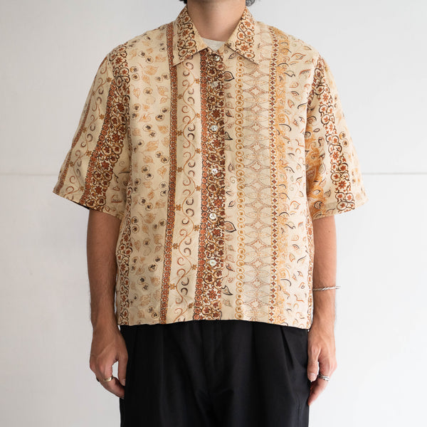 1980-90s cream color Flower and reaf pattern shirt 'remake'