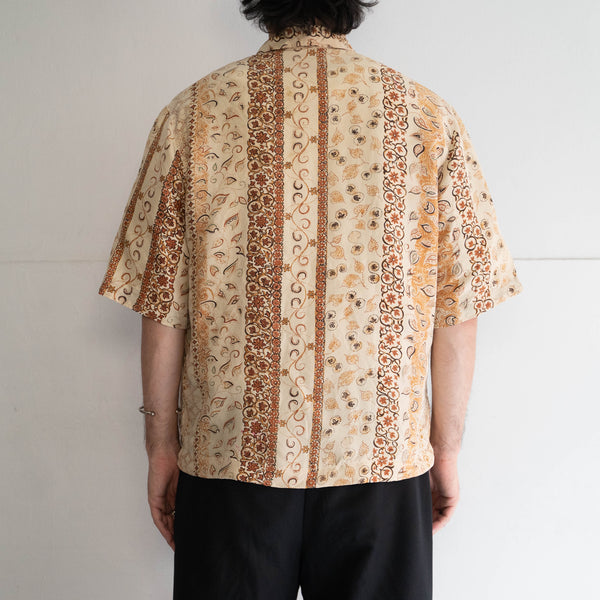 1980-90s cream color Flower and reaf pattern shirt 'remake'