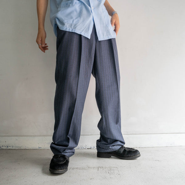 1990s Japan vintage navy × blue stripe 1 tuck slacks