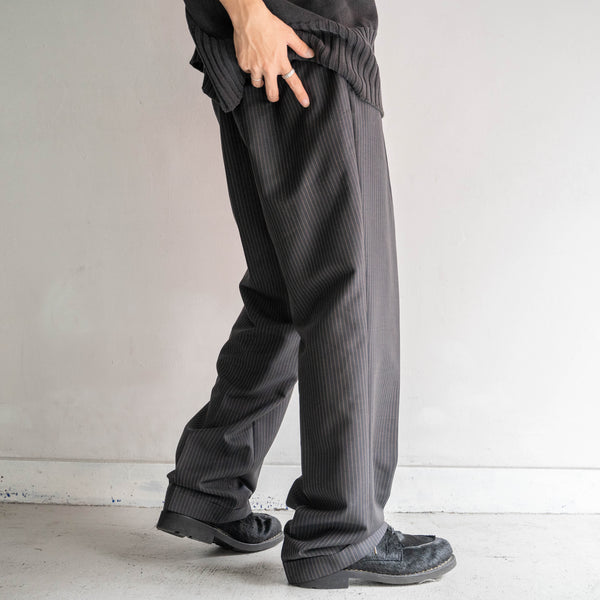 1990s Japan vintage sumikuro stripe 3 tuck slacks -light weight-