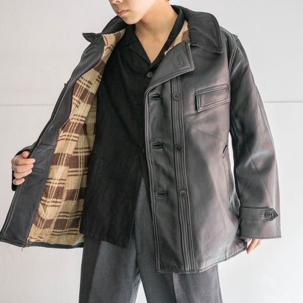 1950-60s France double breasted black leather "corbusier jacket" -big wool collar-