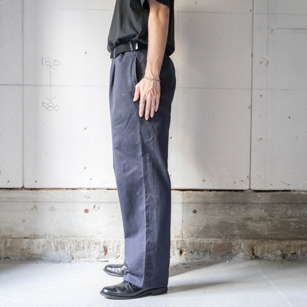 1980-90s Italian military navy color one tuck chino pants -good fade-