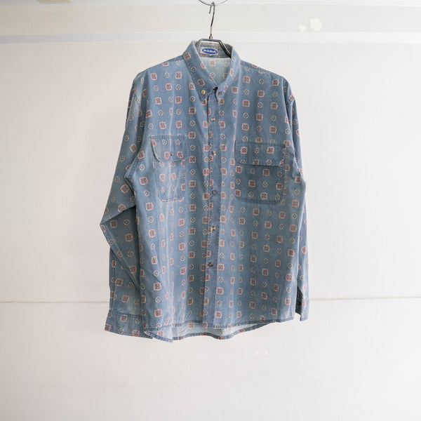 1990s blue based all over pattern l/s shirt -good fade-