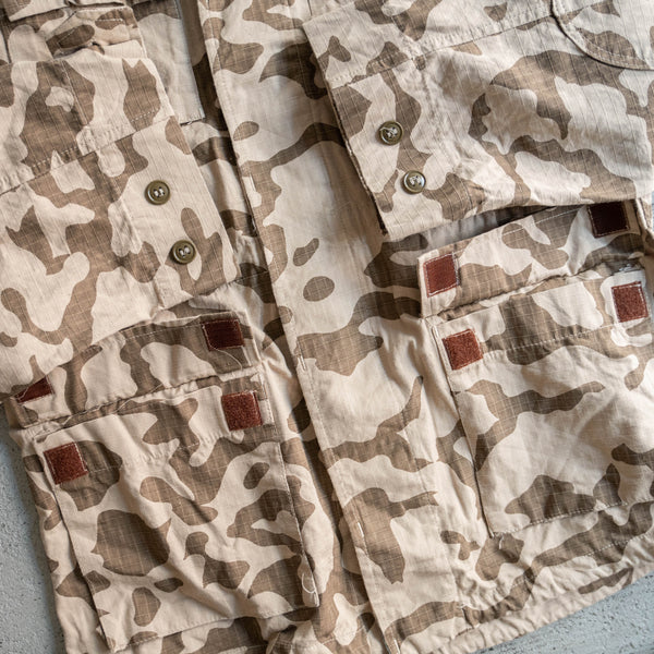 around 1990s Europe desert camouflage jacket -multi pockets-