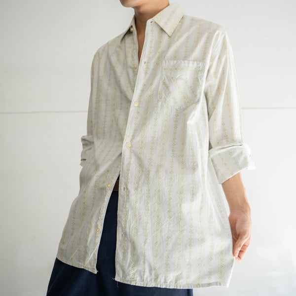 1980s Europe white × olive all over pattern l/s shirt