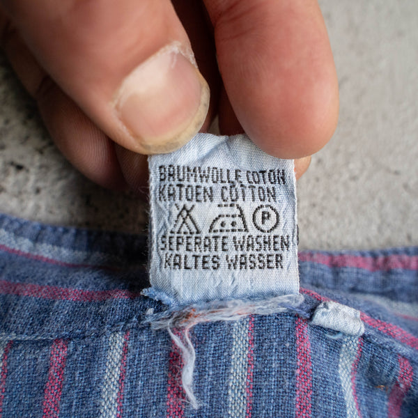 1980-90s Europe blue × red stripe shirt -strange front design-