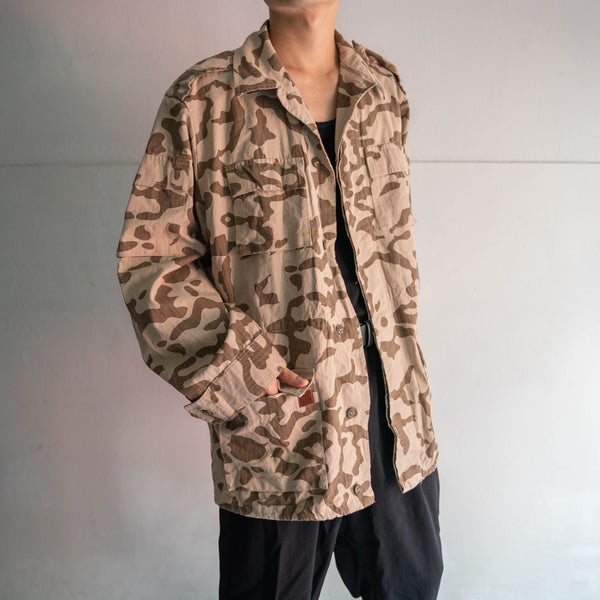 around 1990s Europe desert camouflage jacket -multi pockets-