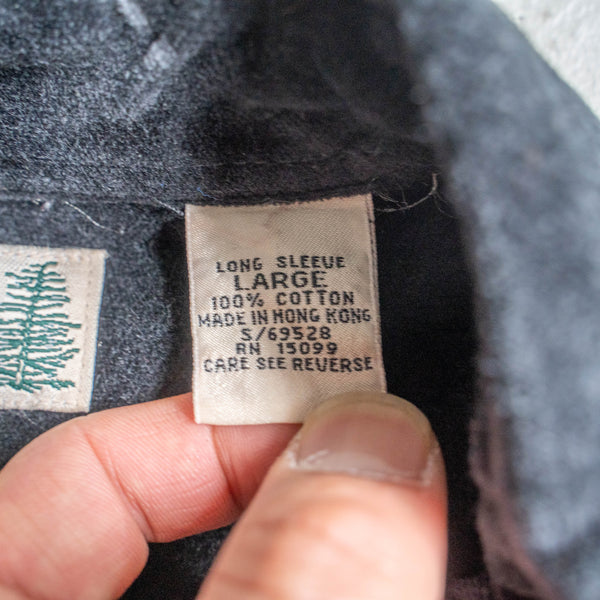 1990s black color velor fabric 2 pockets shirt