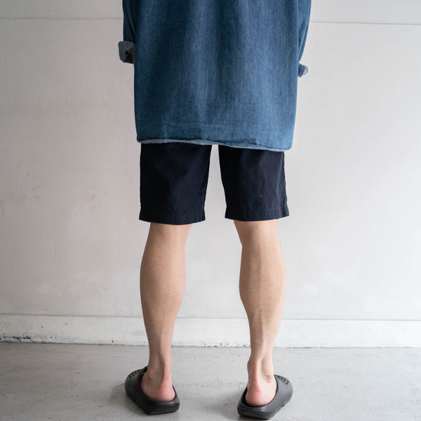 2000s Ralph Lauren dark navy color chino shorts