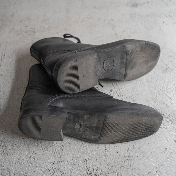 2000s Romanian military black color leather boots