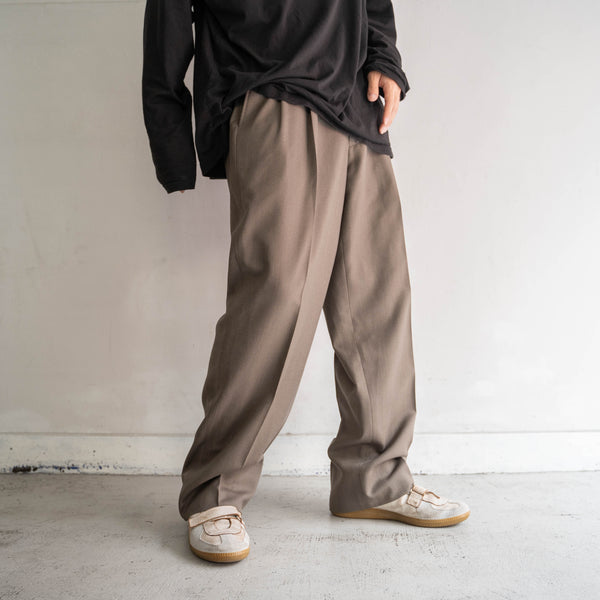 1990s Japan vintage khaki brown 2 tuck wool slacks