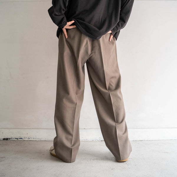1990s Japan vintage khaki brown 2 tuck wool slacks