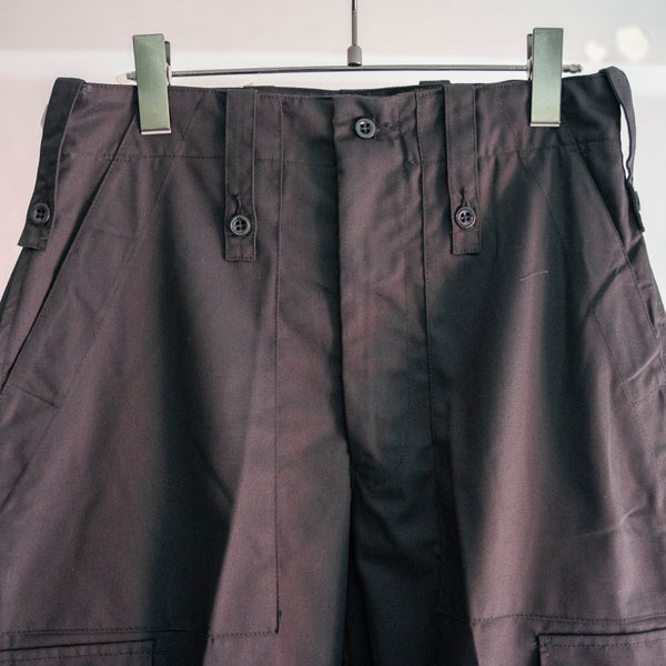 1990s British military cargo pants 'dead stock' -original black-