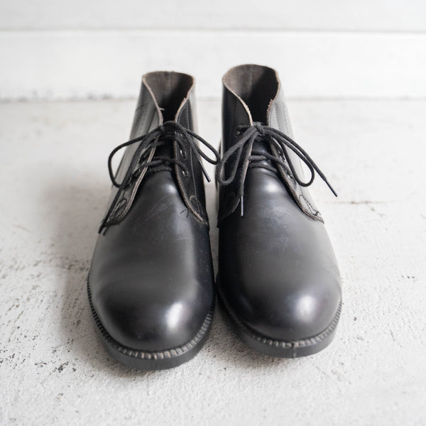 1980s British military black color chukka boots 'dead stock'