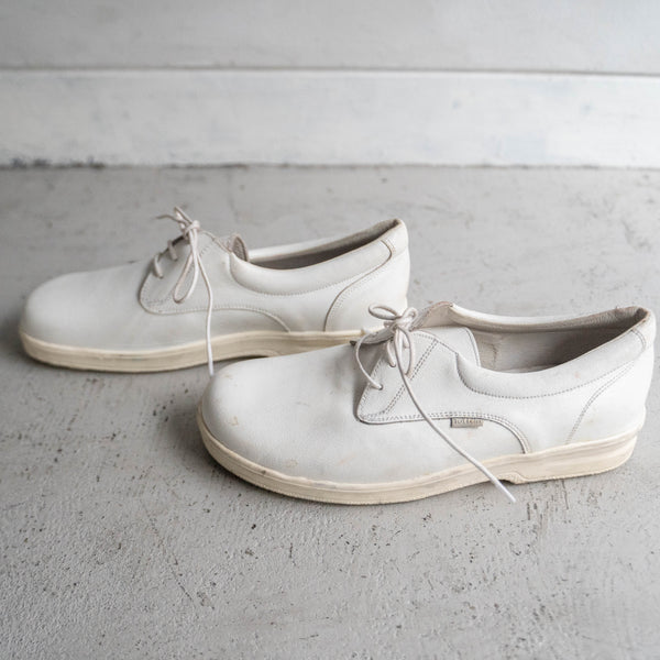 around 2000s British white color leather work sneaker