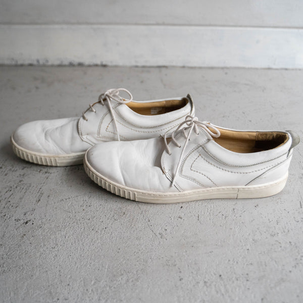 2000s British military white color leather sneaker