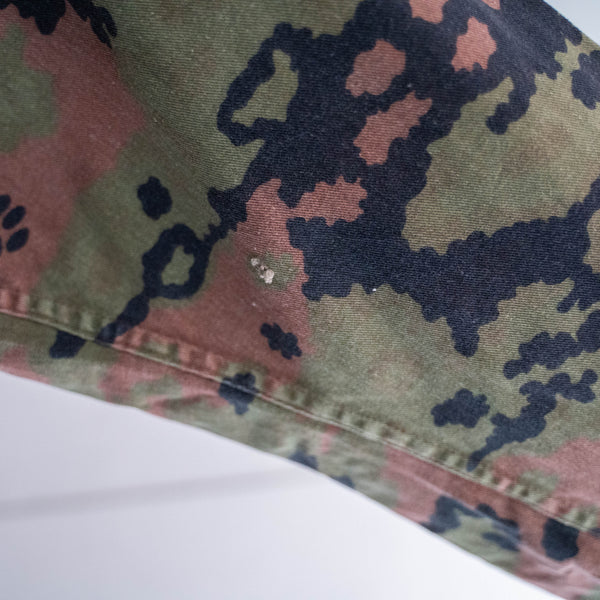 around 1980s Europe camouflage 4 pockets jacket -good fade-