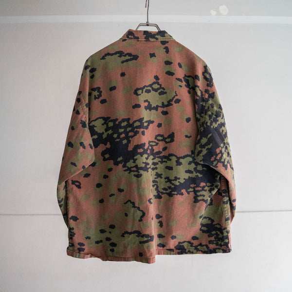 around 1980s Europe camouflage 4 pockets jacket -good fade-
