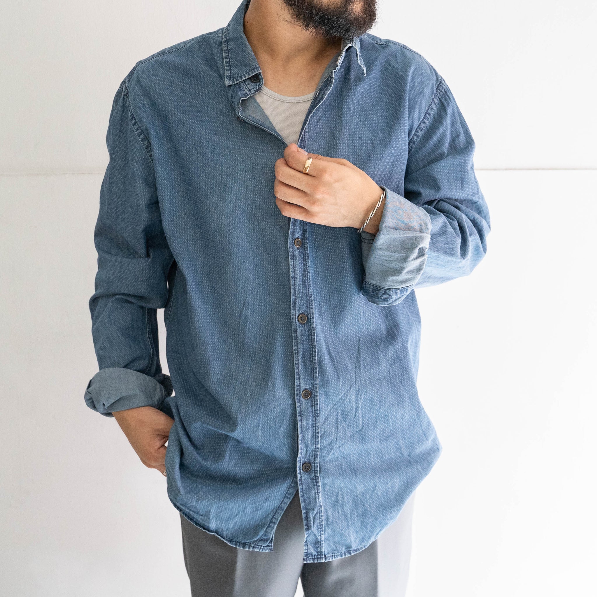 around 2000s indigo color all cotton plane shirt